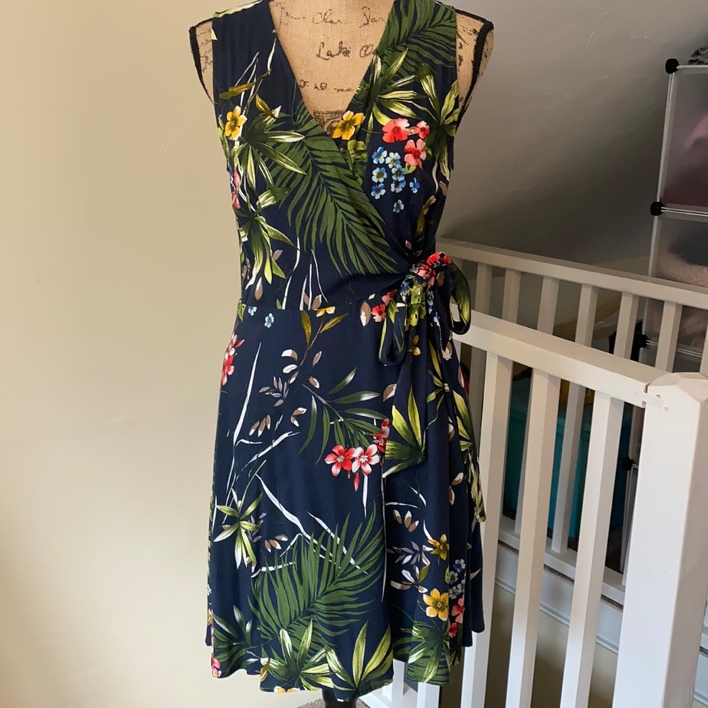 Adorable NWOT sundress
